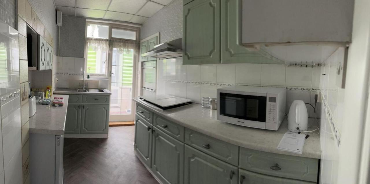 Amazing And Romantic O2 Arena 4 Bedrooms House Free Parking London Exterior photo